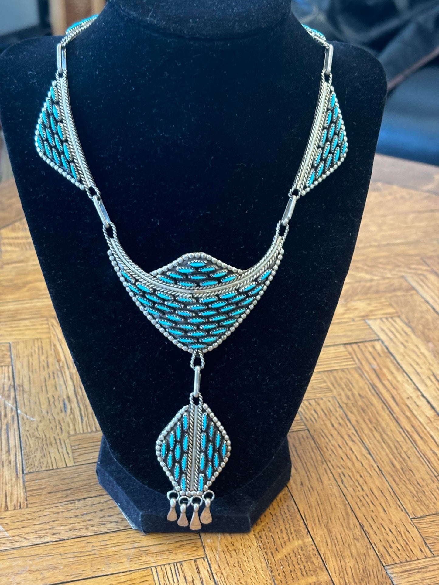 Silver Turquosie needlepoint necklace engraved Jasen Yazzie